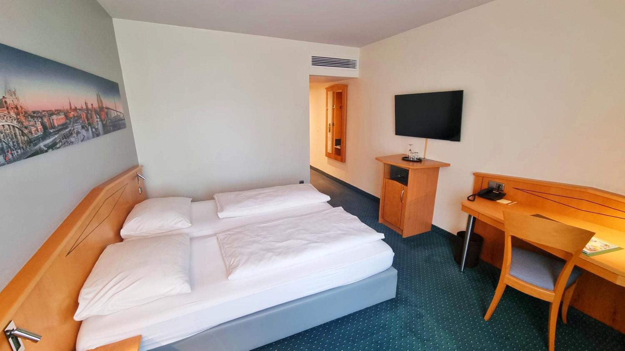 Double Room,1687450828:JPEG